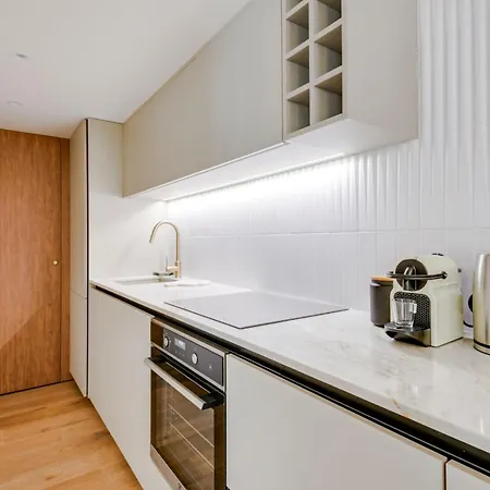 La Seine & Saint Germain - 2br - Cityapartmentstay Parigi
